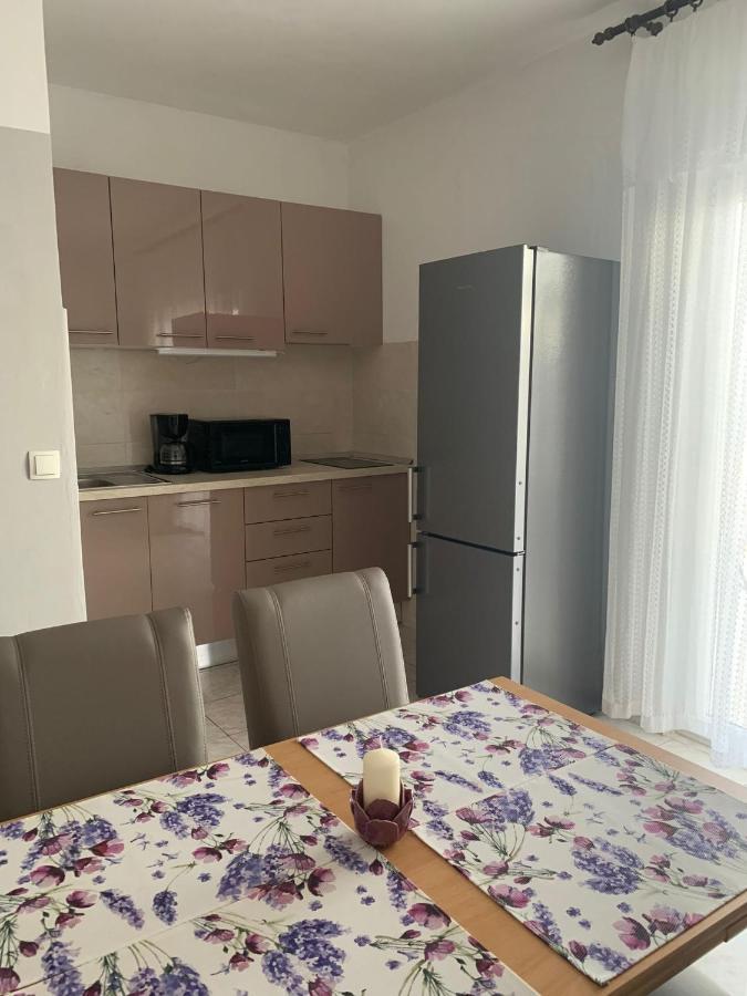 Apartment Jure Trogir Eksteriør bilde